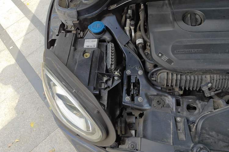 Used MINI JCM COUNTRYMAN 2021 2.0T JOHN COOPER WORKS ALL-IN Engine Bay Right