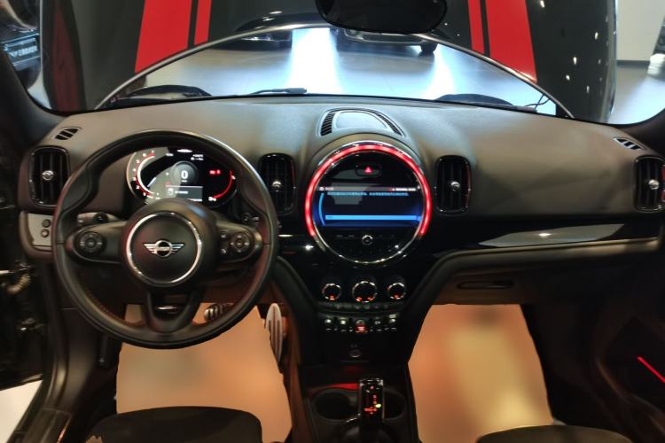Used MINI JCM COUNTRYMAN 2021 2.0T JOHN COOPER WORKS Center Console