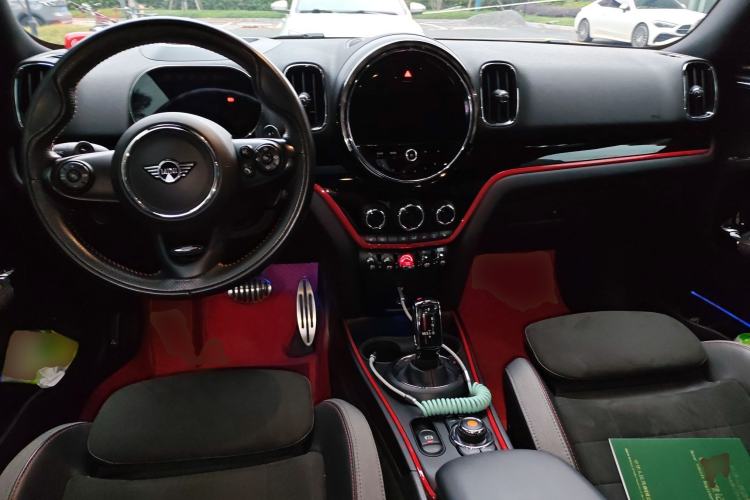 Used MINI JCM COUNTRYMAN 2021 2.0T JOHN COOPER WORKS ALL-IN Center Console