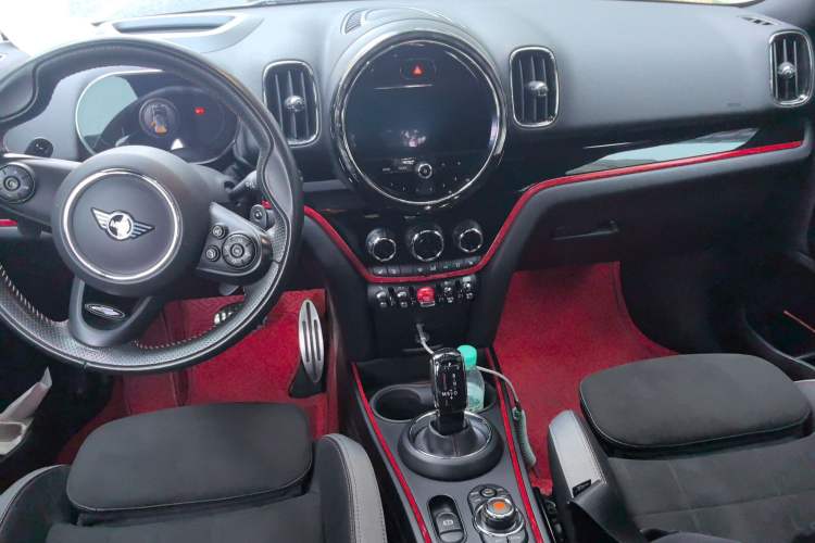 Used MINI JCM COUNTRYMAN 2021 2.0T JOHN COOPER WORKS ALL-IN Center Console
