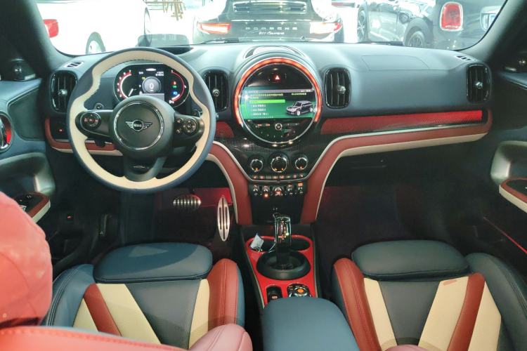 Used MINI JCM COUNTRYMAN 2021 2.0T JOHN COOPER WORKS ALL-IN Center Console