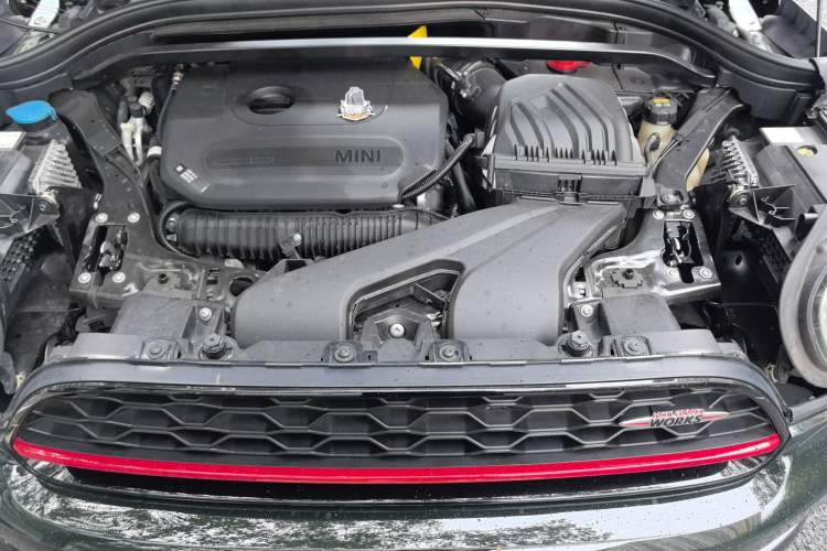 Used MINI JCM COUNTRYMAN 2021 2.0T JOHN COOPER WORKS ALL-IN Engine Bay