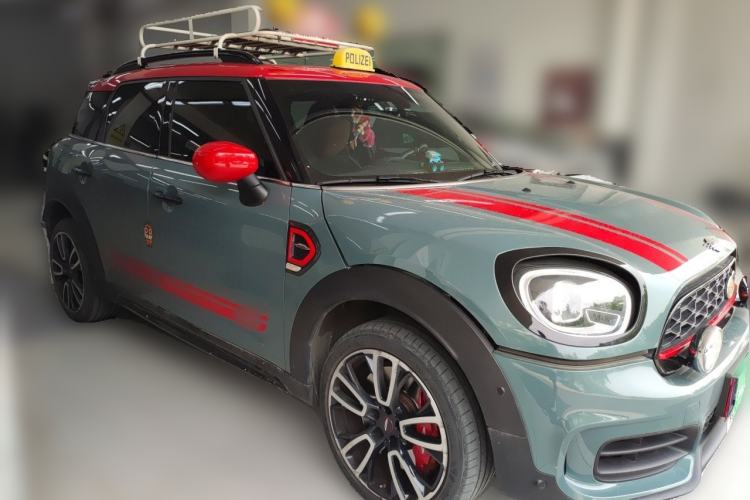 Used MINI JCM COUNTRYMAN 2021 2.0T JOHN COOPER WORKS ALL-IN Front Right 45 Deg