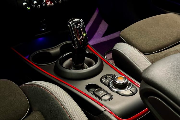 Used MINI JCM COUNTRYMAN 2021 2.0T JOHN COOPER WORKS ALL-IN Gear Lever