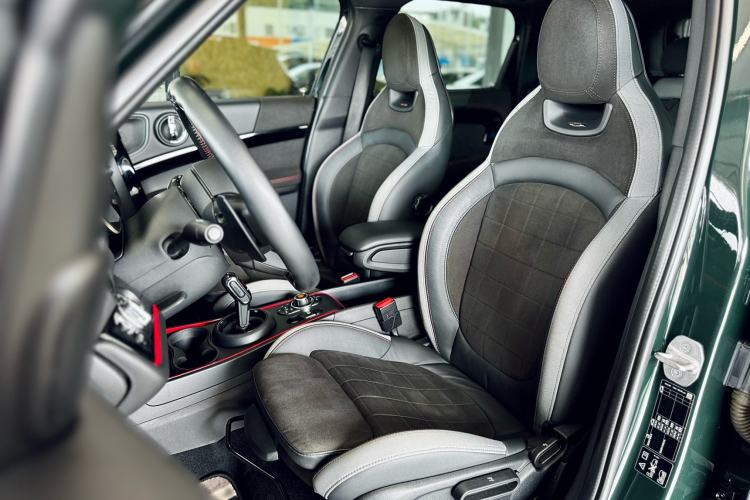 Used MINI JCM COUNTRYMAN 2021 2.0T JOHN COOPER WORKS ALL-IN Left Front Seat