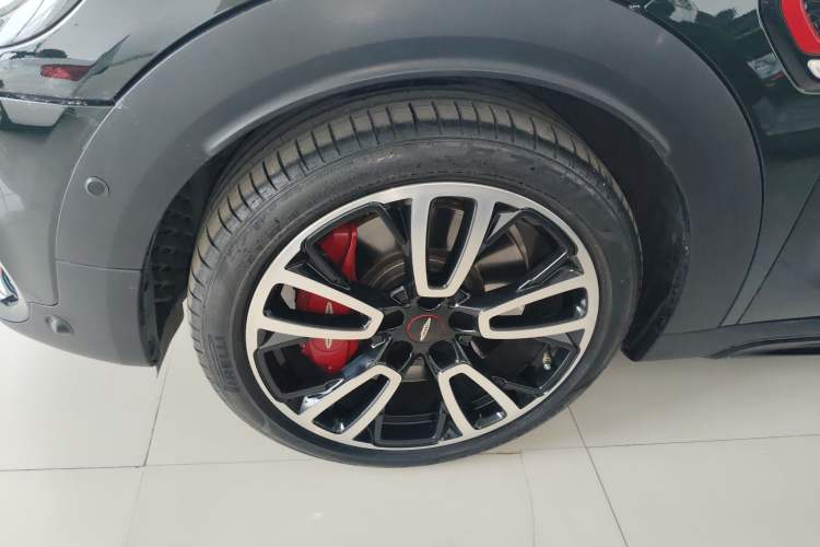 Used MINI JCM COUNTRYMAN 2021 2.0T JOHN COOPER WORKS ALL-IN Left Front Wheel Hub