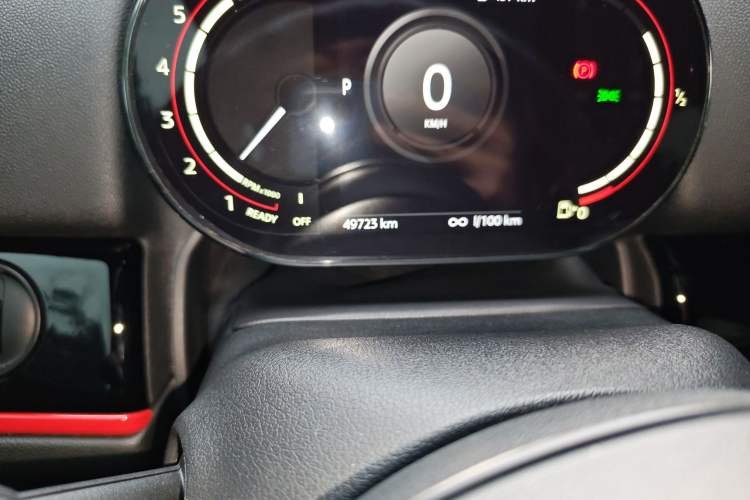 Used MINI JCM COUNTRYMAN 2021 2.0T JOHN COOPER WORKS ALL-IN Odometer Close Up