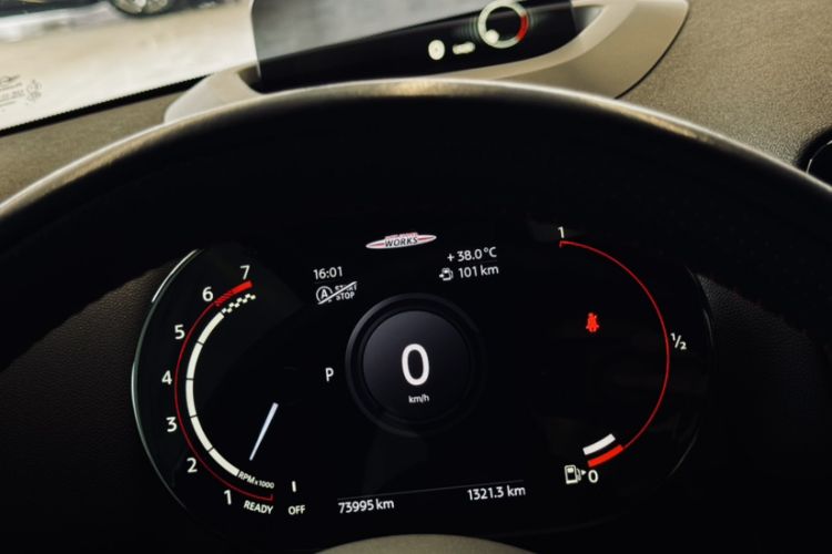Used MINI JCM COUNTRYMAN 2021 2.0T JOHN COOPER WORKS ALL-IN Odometer Close Up
