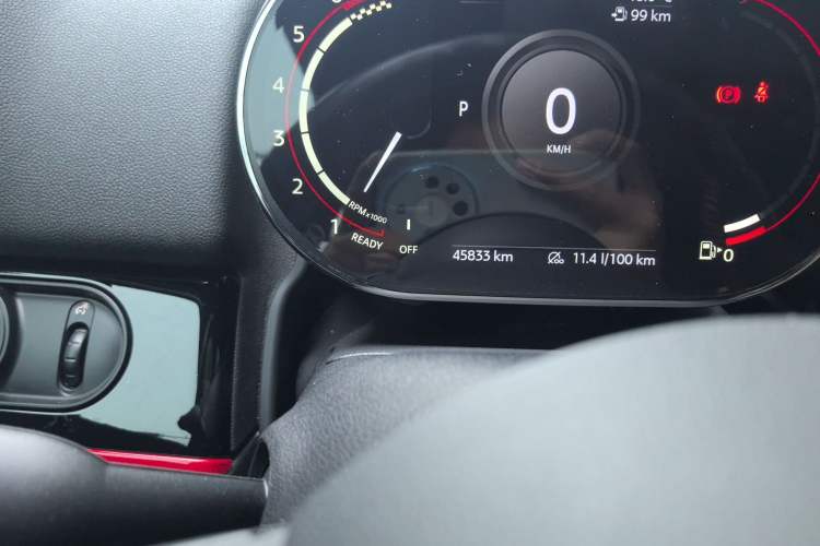 Used MINI JCM COUNTRYMAN 2021 2.0T JOHN COOPER WORKS ALL-IN Odometer Close Up