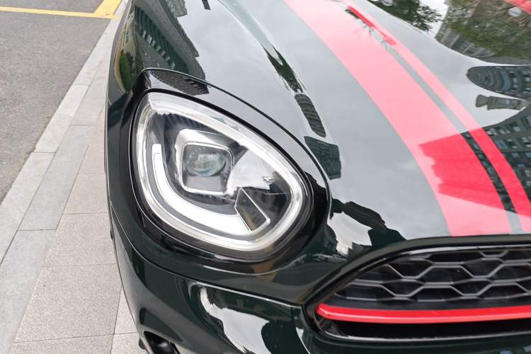 Used MINI JCM COUNTRYMAN 2021 2.0T JOHN COOPER WORKS ALL-IN Right Front Headlight