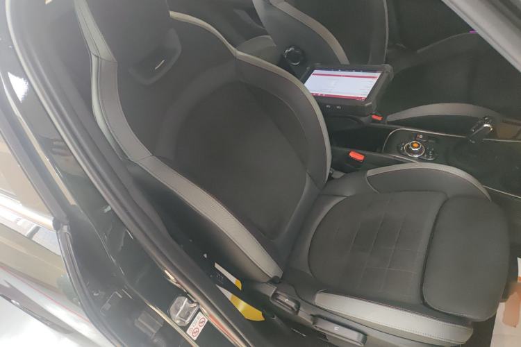 Used MINI JCM COUNTRYMAN 2021 2.0T JOHN COOPER WORKS ALL-IN Right Front Seat