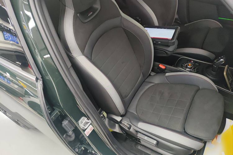 Used MINI JCM COUNTRYMAN 2021 2.0T JOHN COOPER WORKS ALL-IN Right Front Seat