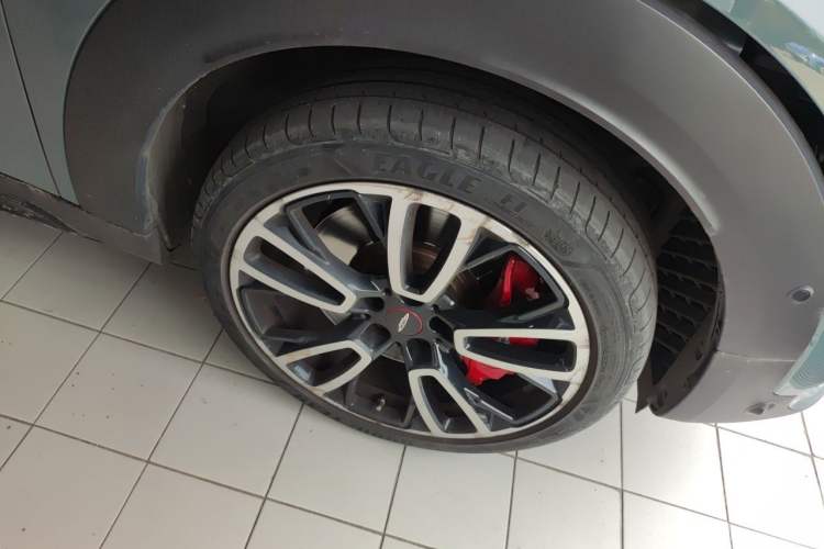 Used MINI JCM COUNTRYMAN 2021 2.0T JOHN COOPER WORKS ALL-IN Right Front Wheel Hub