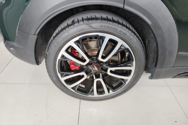 Used MINI JCM COUNTRYMAN 2021 2.0T JOHN COOPER WORKS ALL-IN Right Rear Wheel Hub