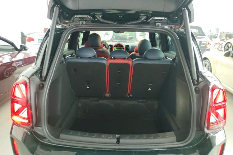 Used MINI JCM COUNTRYMAN 2021 2.0T JOHN COOPER WORKS ALL-IN Trunk