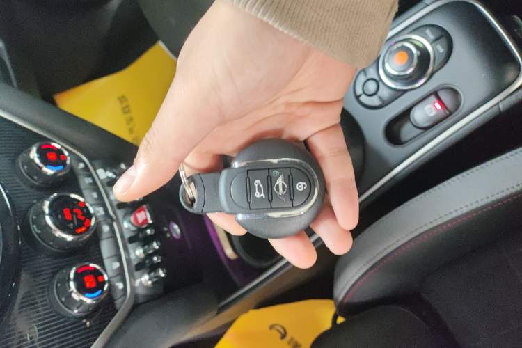 Used MINI JCM COUNTRYMAN 2021 2.0T JOHN COOPER WORKS ALL-IN Vehicle Key
