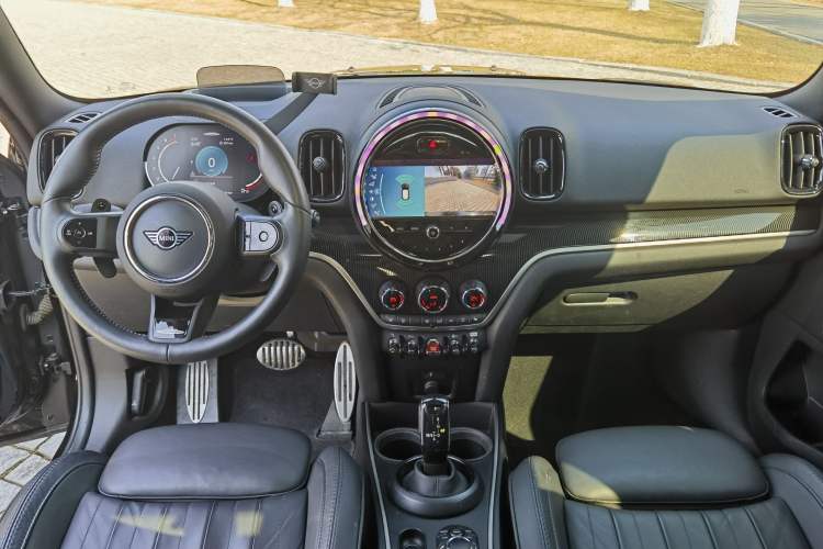Used MINI JCM COUNTRYMAN 2022 2.0T JOHN COOPER WORKS ALL-IN Interior 1