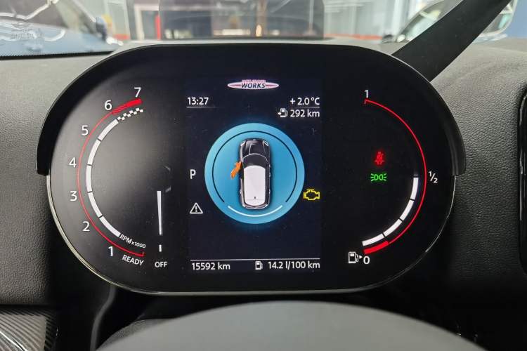 Used MINI JCM COUNTRYMAN 2022 2.0T JOHN COOPER WORKS ALL-IN Odometer Close Up