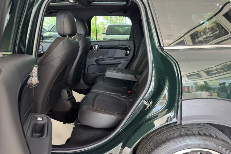 Used MINI JCM COUNTRYMAN 2022 2.0T JOHN COOPER WORKS ALL-IN Left Rear Seat