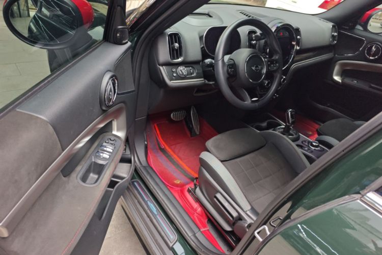 Used MINI JCM COUNTRYMAN 2023 2.0T JOHN COOPER WORKS Driver Seat