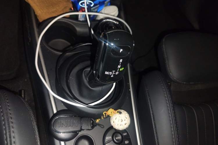 Used MINI JCM COUNTRYMAN 2023 Refresh 2.0T JOHN COOPER WORKS Gear Lever