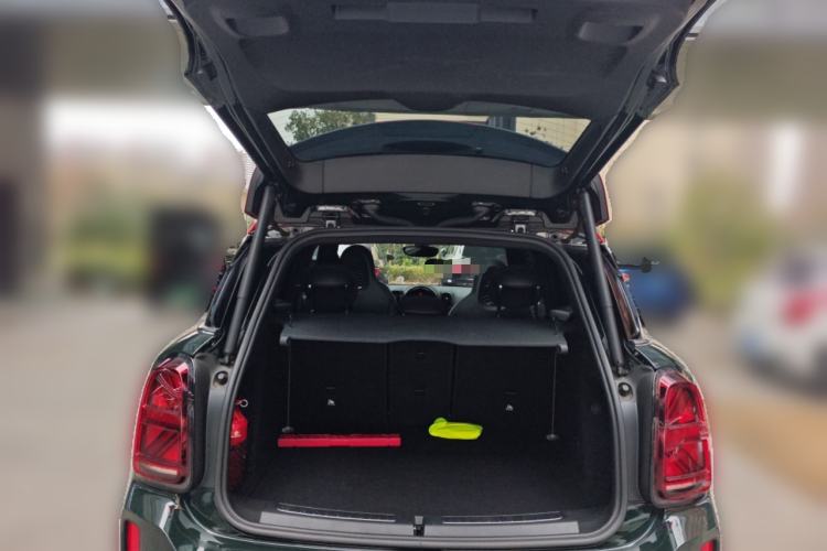 Used MINI JCM COUNTRYMAN 2023 2.0T JOHN COOPER WORKS Trunk