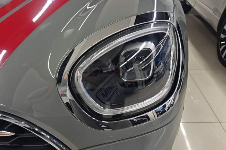 Used MINI JCM COUNTRYMAN 2023 2.0T JOHN COOPER WORKS Left Front Headlight
