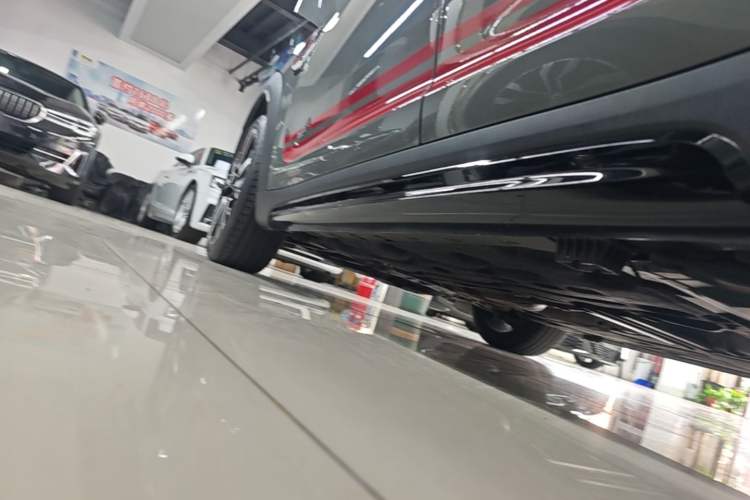 Used MINI JCM COUNTRYMAN 2023 2.0T JOHN COOPER WORKS Left Side Sill