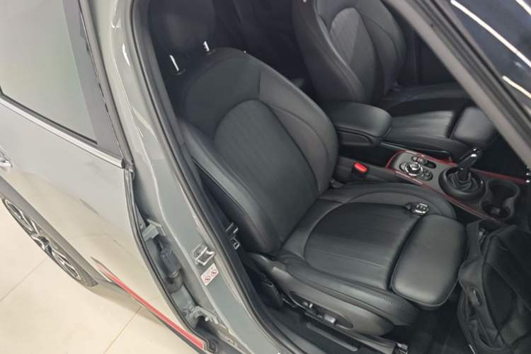 Used MINI JCM COUNTRYMAN 2023 2.0T JOHN COOPER WORKS Right Front Seat
