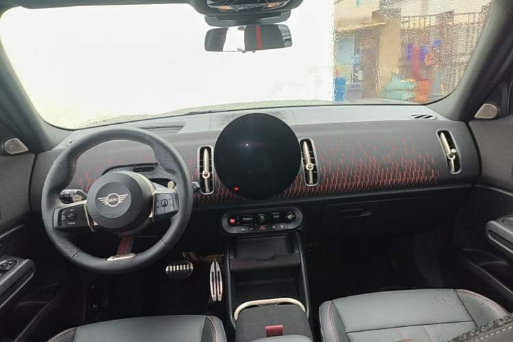 Used MINI JCM COUNTRYMAN 2024 2.0T JOHN COOPER WORKS Center Console