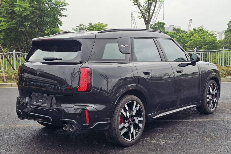 Used MINI JCM COUNTRYMAN 2024 2.0T JOHN COOPER WORKS Exterior 4