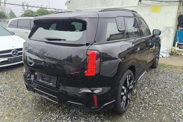 Used MINI JCM COUNTRYMAN 2024 2.0T JOHN COOPER WORKS Rear Right 45 Deg