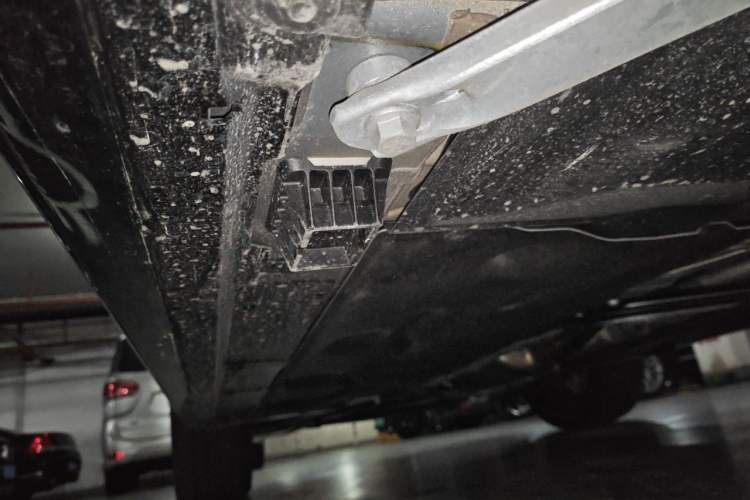 Used MINI JCM COUNTRYMAN 2024 2.0T JOHN COOPER WORKS Chassis Rear Left