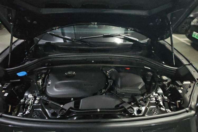 Used MINI JCM COUNTRYMAN 2024 2.0T JOHN COOPER WORKS Engine Bay