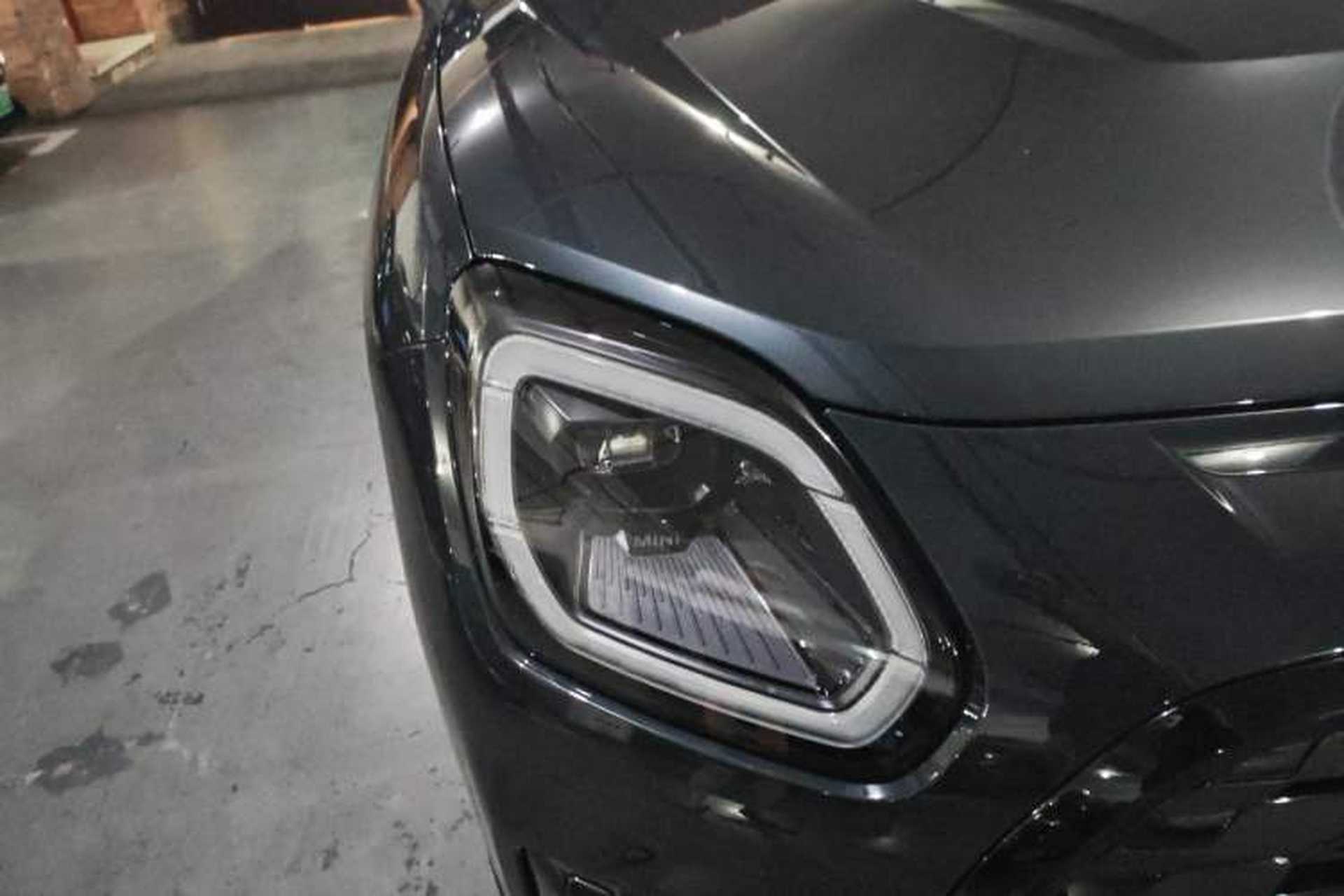 Used MINI JCM COUNTRYMAN 2024 2.0T JOHN COOPER WORKS Right Front Headlight