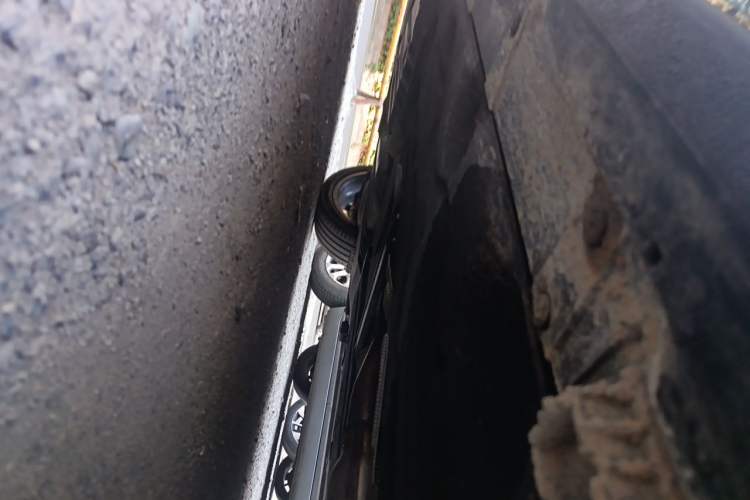 Used MINI JCM COUNTRYMAN  Chassis Front Right