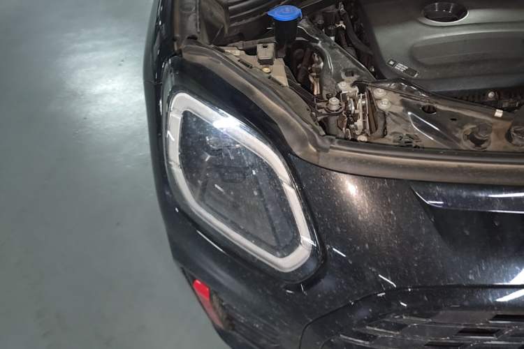 Used MINI JCM COUNTRYMAN 2024 2.0T JOHN COOPER WORKS Right Front Headlight