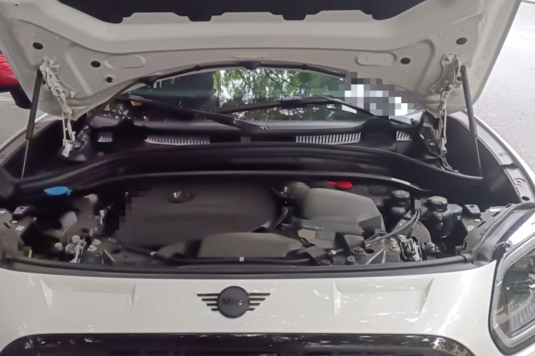 Used MINI JCM COUNTRYMAN 2024 2.0T JOHN COOPER WORKS Engine Bay