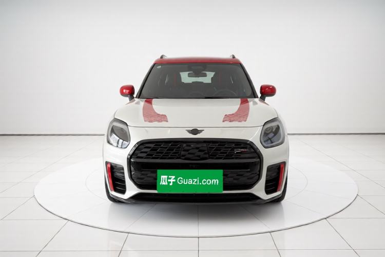 Used MINI JCM COUNTRYMAN 2024 2.0T JOHN COOPER WORKS Front