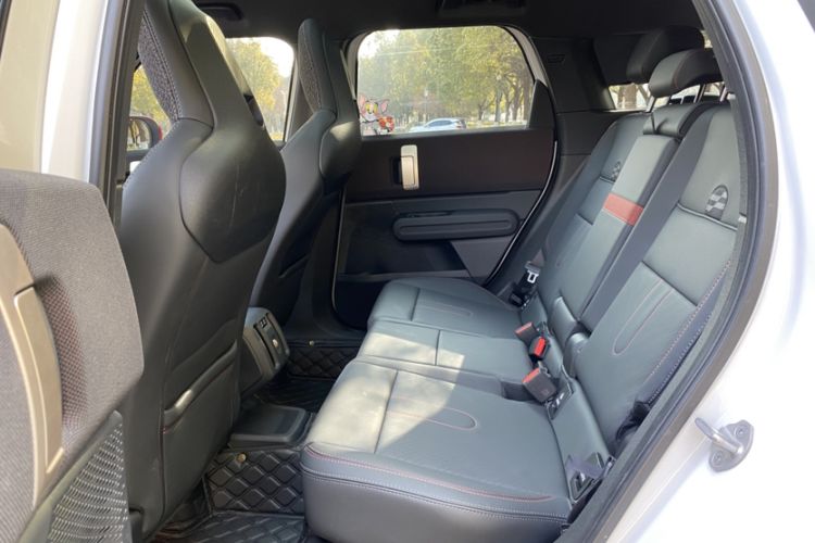 Used MINI JCM COUNTRYMAN 2024 2.0T JOHN COOPER WORKS Interior 2