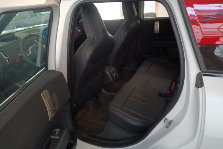 Used MINI JCM COUNTRYMAN 2024 2.0T JOHN COOPER WORKS Left Rear Seat