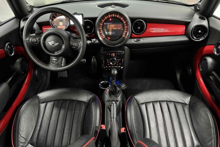 Used MINI JCW 2013 1.6T JOHN COOPER WORKS Interior 1