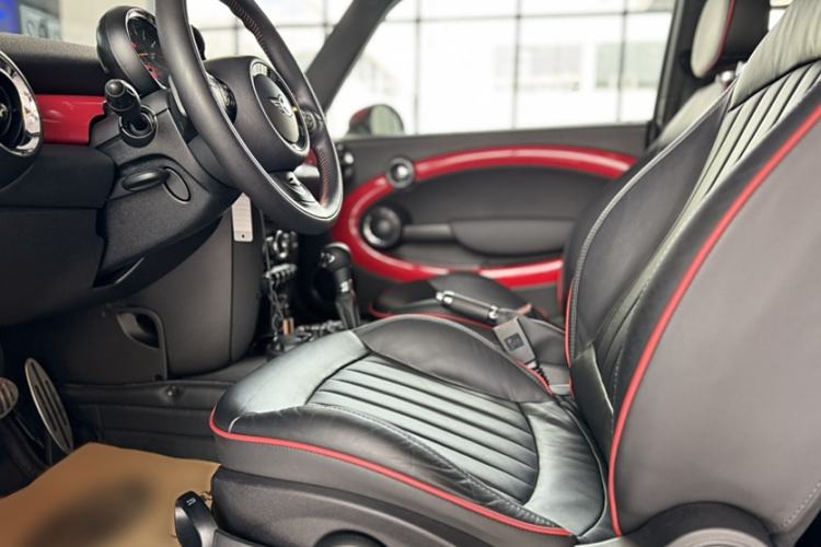 Used MINI JCW 2013 1.6T JOHN COOPER WORKS Interior 5