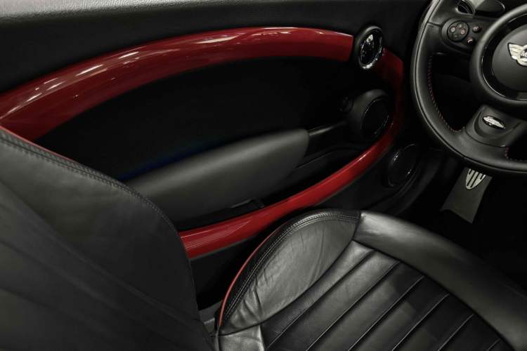 Used MINI JCW 2013 1.6T JOHN COOPER WORKS Interior 9