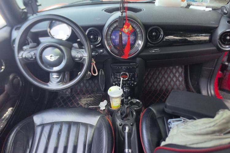 Used MINI JCW 2013 1.6T JOHN COOPER WORKS Center Console