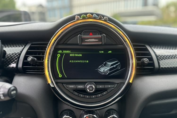 Used MINI JCW 2015 2.0T JOHN COOPER WORKS Interior 4