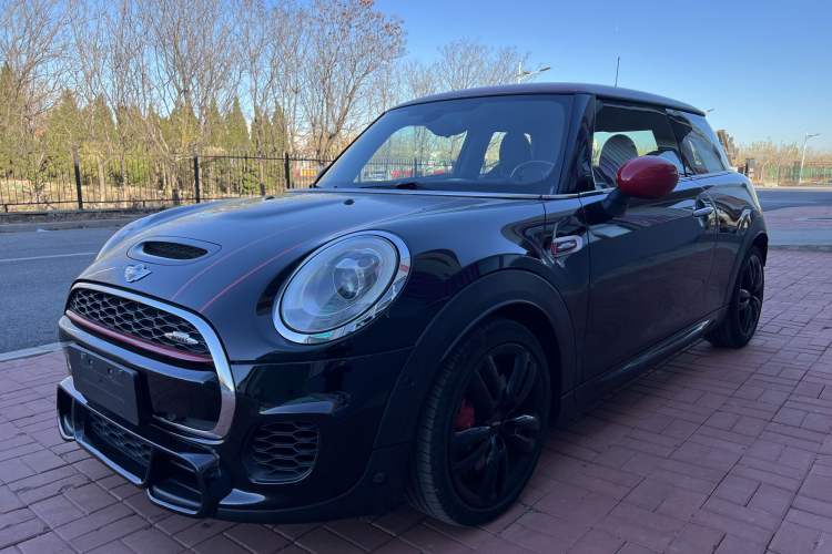 Used MINI JCW 2015 2.0T JOHN COOPER WORKS Guazi used car, China used car export, Used car for sale, Used  cars, Cheapest cars for sale