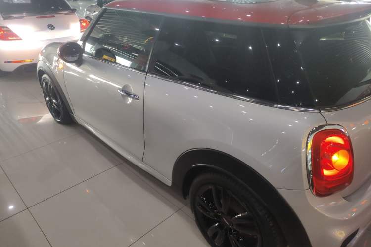 Used MINI JCW 2015 2.0T JOHN COOPER WORKS Exterior 3