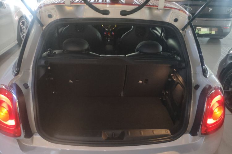 Used MINI JCW 2015 2.0T JOHN COOPER WORKS Trunk