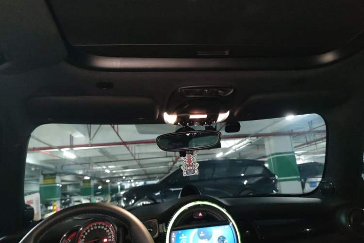 Used MINI JCW 2015 2.0T JOHN COOPER WORKS Headliner